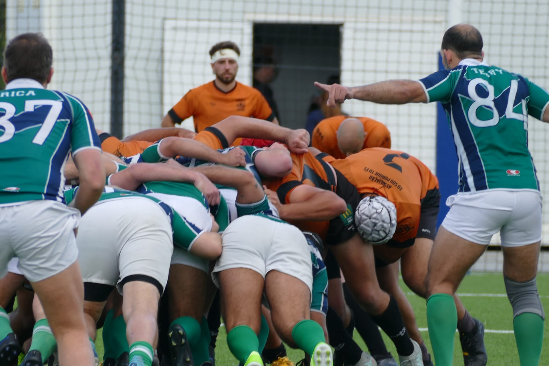 Formação de scrum entre séniores